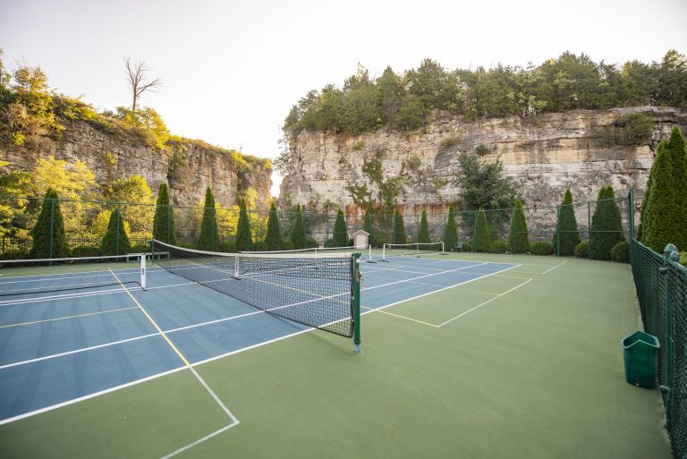 QUARRY BLUFF THE BEST STAYCATION IN THE GREATER LOUISVILLE AREA