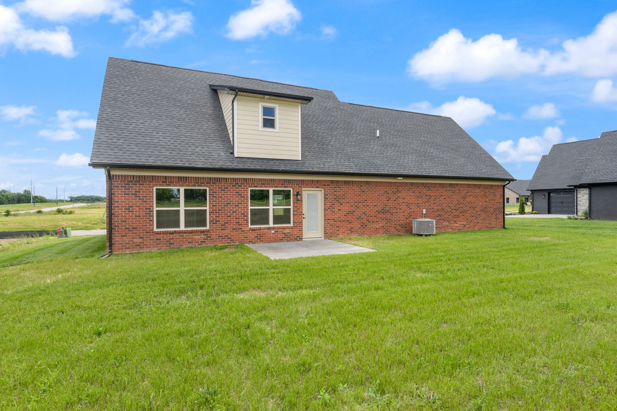 7 8138 Farming Way 11